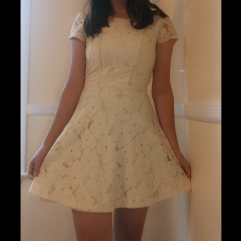 Yellow Summer dress - Picture 1 of 3